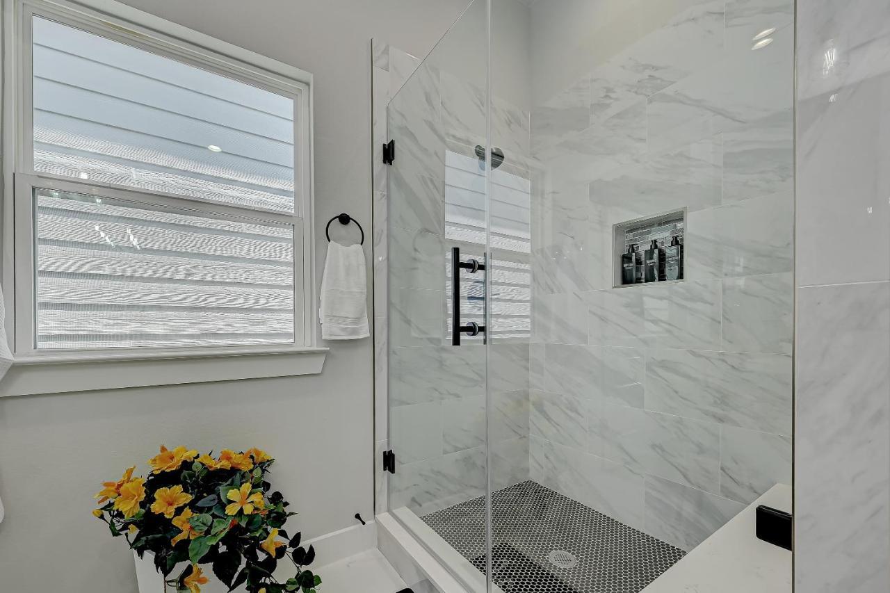 Elegant 3Br Haven- Games, Luxury & Lush Garden Villa Houston Bagian luar foto